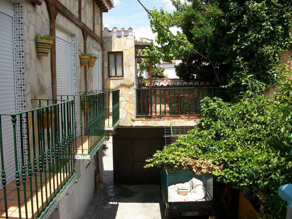 Pension Moni Albayzin Granada Exterior foto